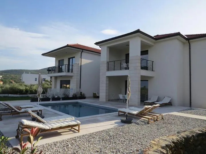 Appartamento Apartmani Mariosa Vrbnik