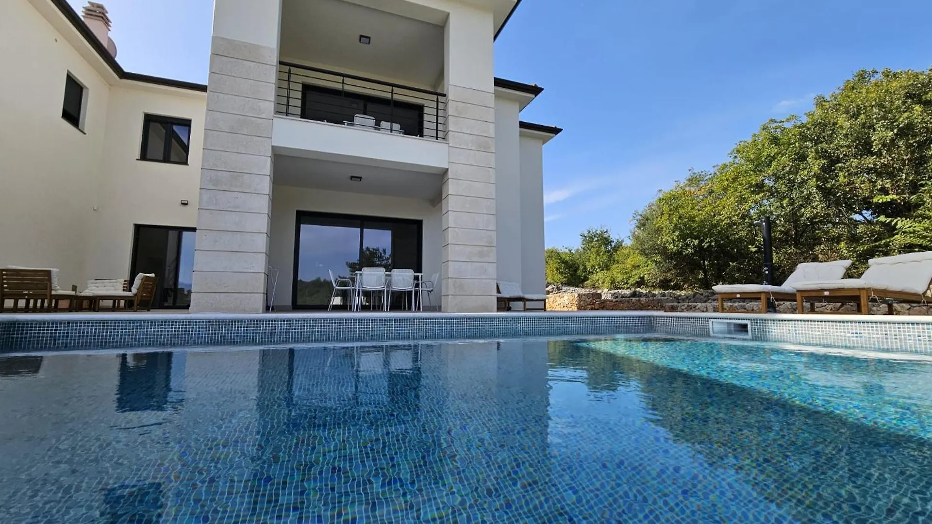 Apartmani Mariosa Vrbnik 0*,  Croatia