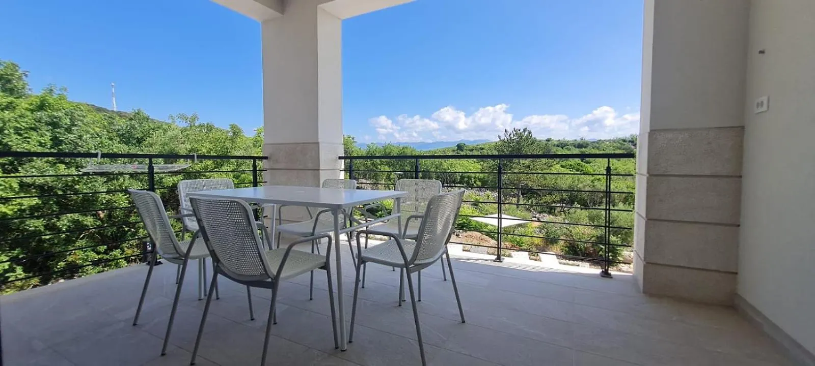 Apartmani Mariosa Vrbnik 0*,