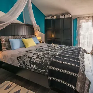 Lanterna Apartment